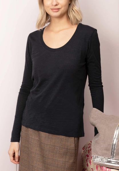 'Jacksonville' U-Neck Cotton-blend Long Sleeves T-Shirt Navy - RUE MADAME | BOUTIQUE PARISIENNE