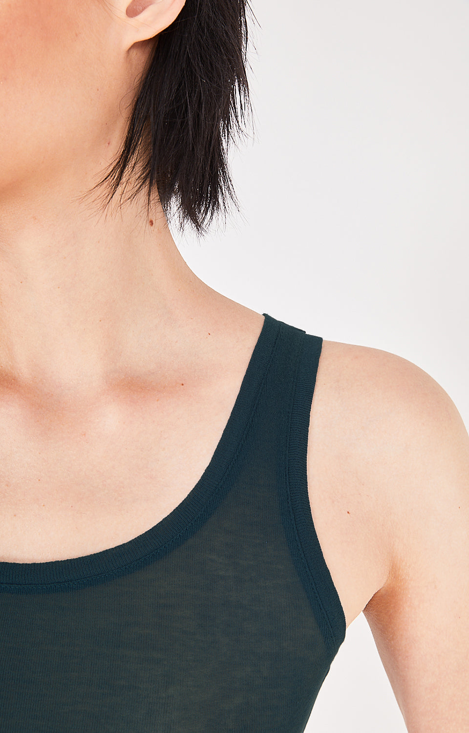 American Vintage dresses, pants and shirts for women