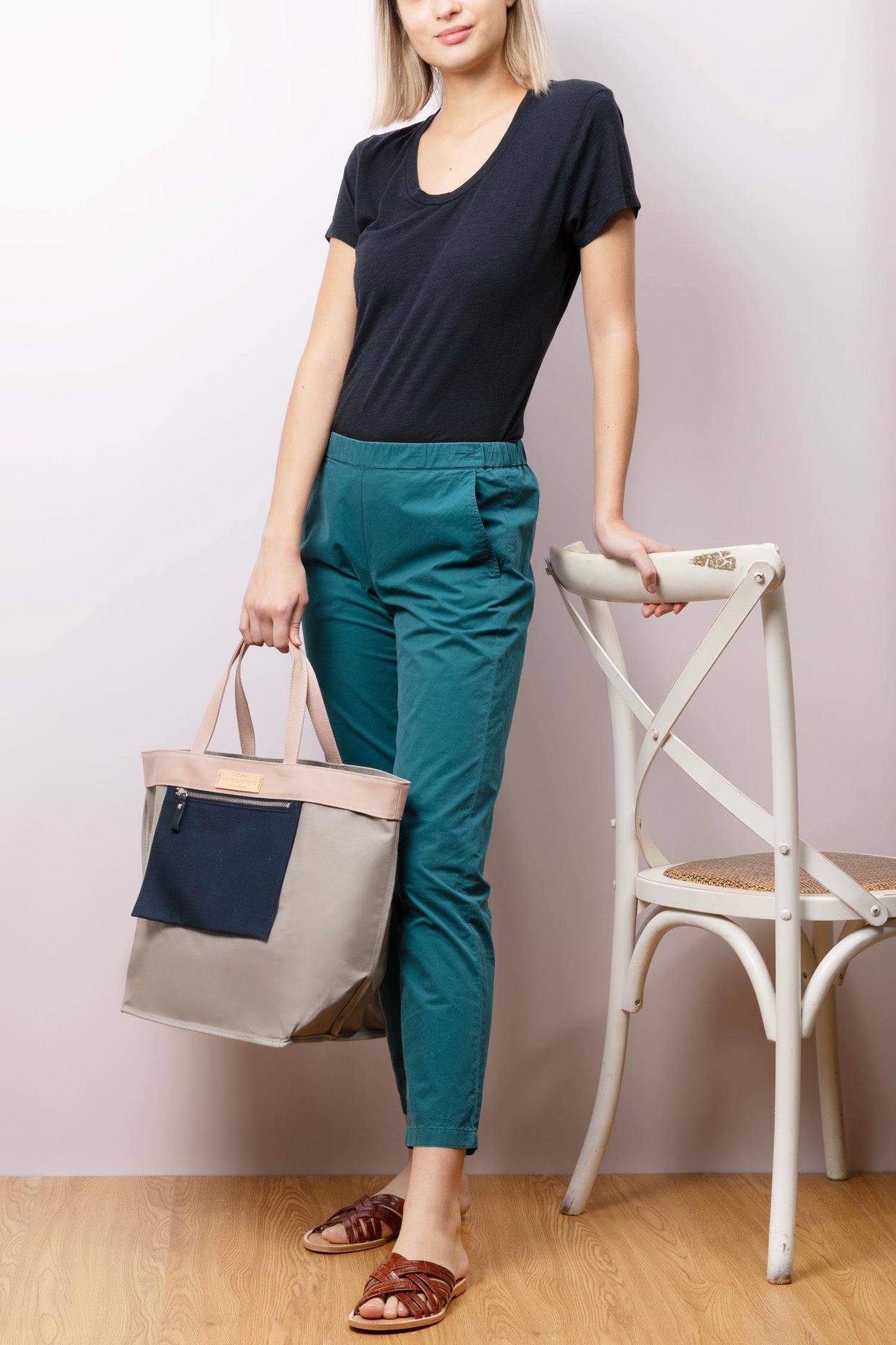 American Vintage dresses, pants and shirts for women